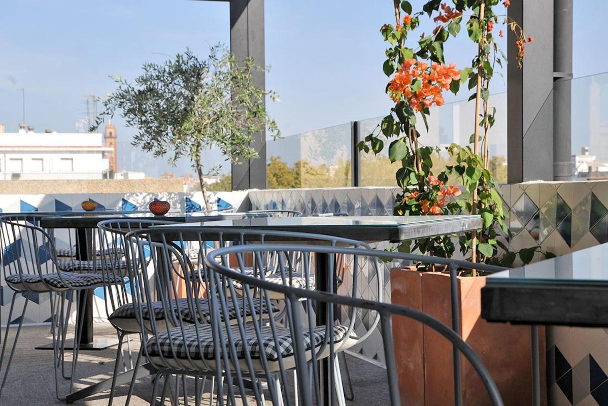 The Corner House Hotell Sevilla Exteriör bild